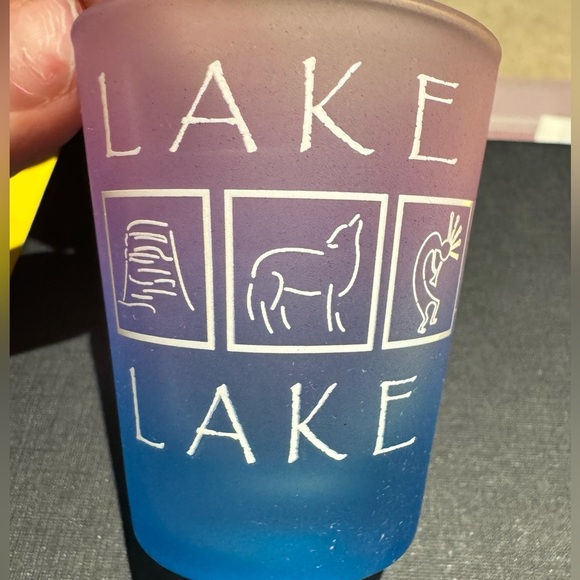 Set of 5 Souvenir Shot Glasses from Around the World - Picture 9 of 10